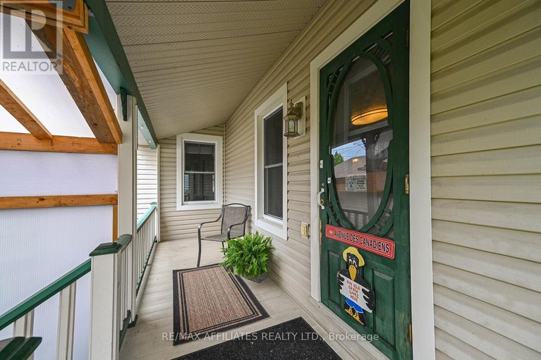 28498244/11-merrick-street/smiths-falls/smiths-falls/ontario/K7A4R2_38