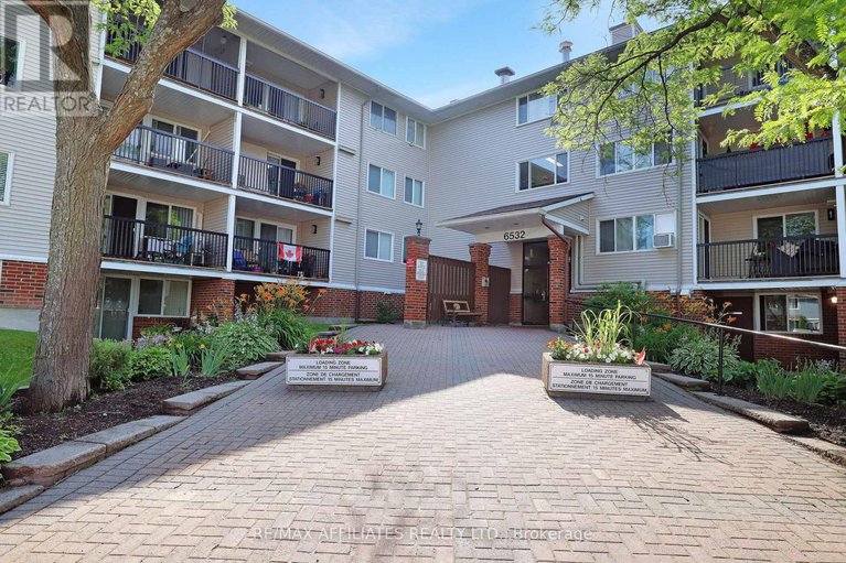 28381424/307-6532-bilberry-drive/orleans-wood/ottawa/ontario/K1C4N9_1