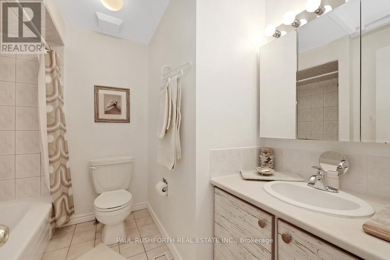 29578734/1400-lassiter-terrace/beaconwood/ottawa/ontario/K1J8N3_18