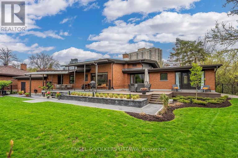 28316254/165-island-park-drive/ottawa-westtunneys-pasture/ottawa/ontario/K1Y0A1_45