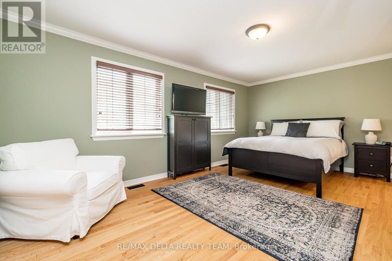 28544591/1779-heatherstone-crescent/springridgeeast-village/ottawa/ontario/K4A4P3_25