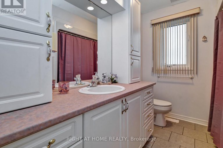 29149892/144-sandra-crescent/town-of-rockland/clarence-rockland/ontario/K4K1R7_27