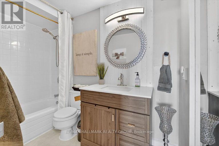 29377078/2505-1171-ambleside-drive/woodroffe/ottawa/ontario/K2B8E1_4