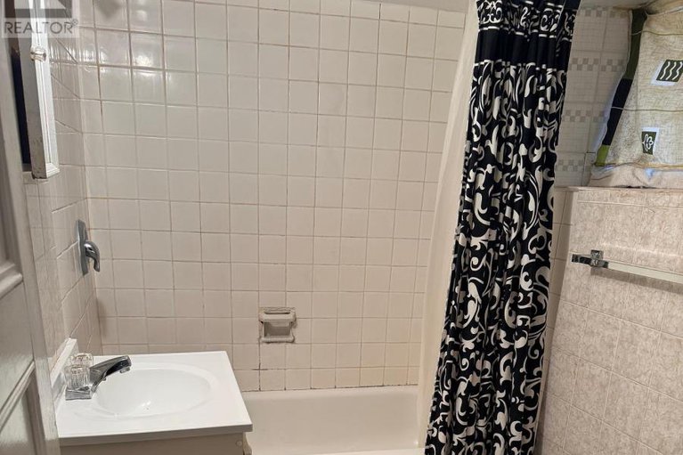 28777181/299-arlington-avenue/ottawa-centre/ottawa/ontario/K1R5T1_13
