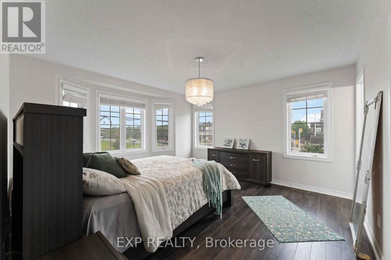 29063218/226-par-la-ville-circle/stittsville-north/ottawa/ontario/K2S0T6_15