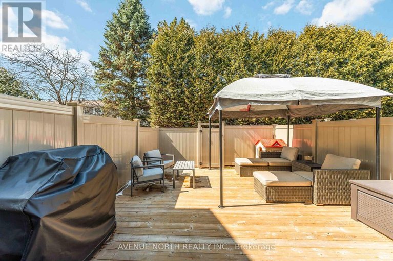 29608047/1964-garden-park-lane/blackburn-hamlet-south/ottawa/ontario/K1B5B2_29