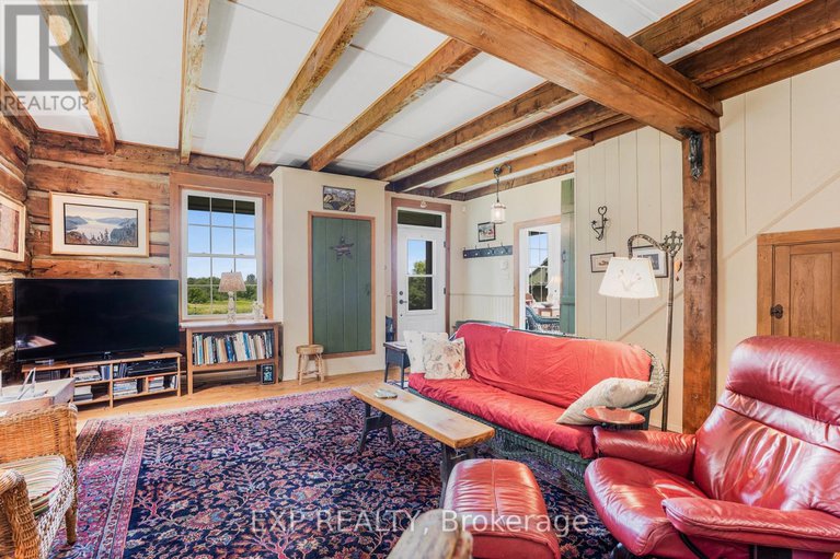 29061899/20612-laggan-glenelg-road/north-glengarry-kenyon-twp/north-glengarry/ontario/K0B1E0_10