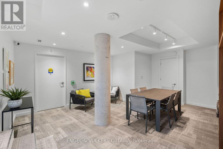 28418006/103-135-barrette-street/vanier/ottawa/ontario/K1L7Z9_33