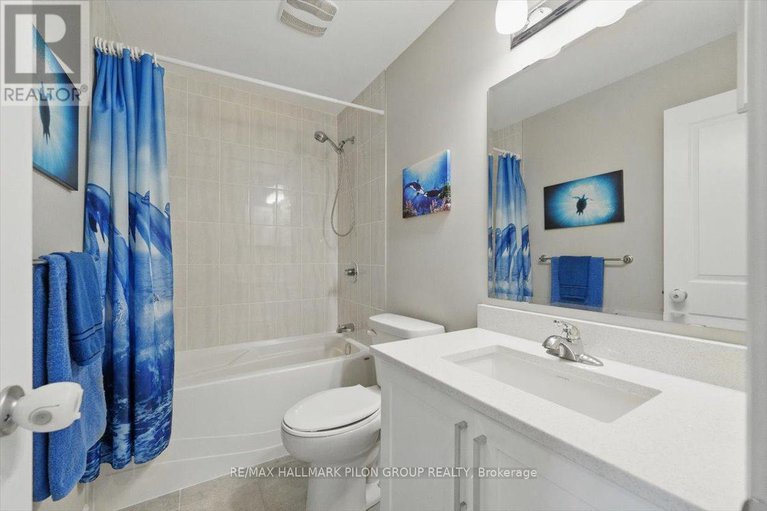 28459225/251-mountain-sorrel-way/avalon-west/ottawa/ontario/K4A1H5_16