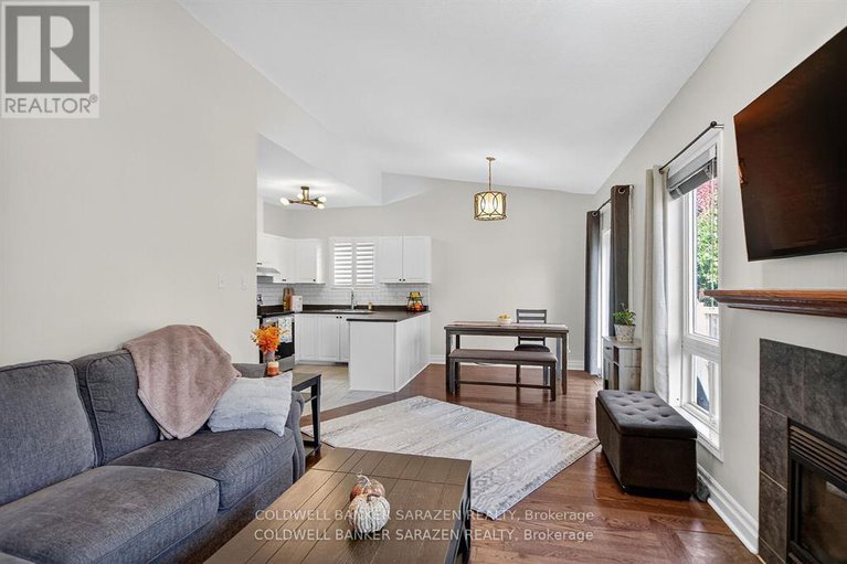 29225546/7-whitechapel-crescent/longfields/ottawa/ontario/K1S3G7_19