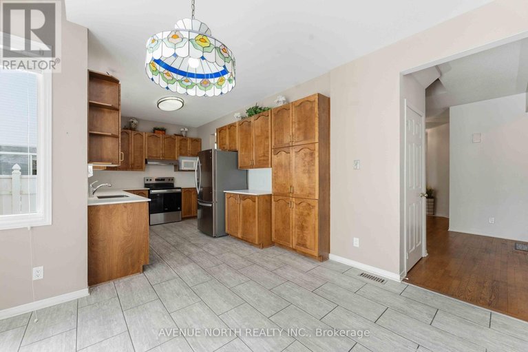 29591014/1838-mccallum-drive/fallingbrookgardenway-south/ottawa/ontario/K4A3S9_14