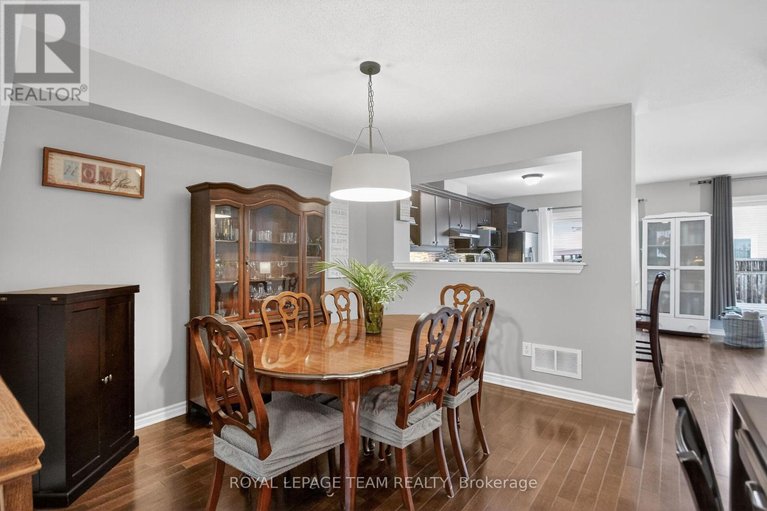 29613135/3117-burritts-rapids-place/half-moon-bay/ottawa/ontario/K2J0S7_5