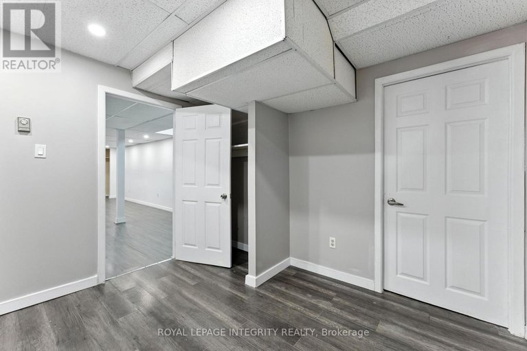 28843090/7900-decarie-drive/orleans-wood/ottawa/ontario/K1C2K3_37