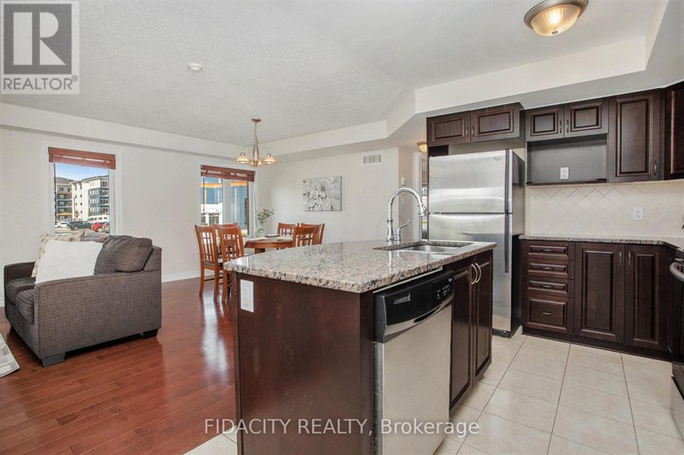 28882321/4-215-bluestone-private/avalon-west/ottawa/ontario/K4A0X7_10