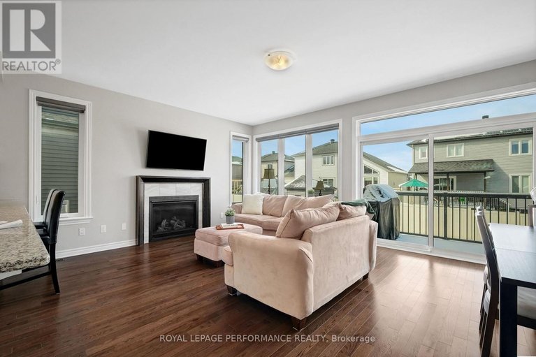 29505892/203-station-trail/village-of-russell/russell/ontario/K4R0C9_13