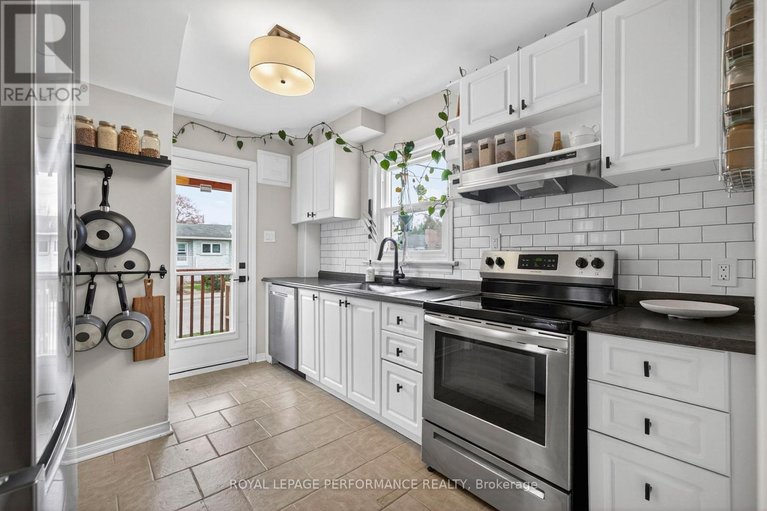 29674451/344-richelieu-avenue/vanier/ottawa/ontario/K1L6J9_13