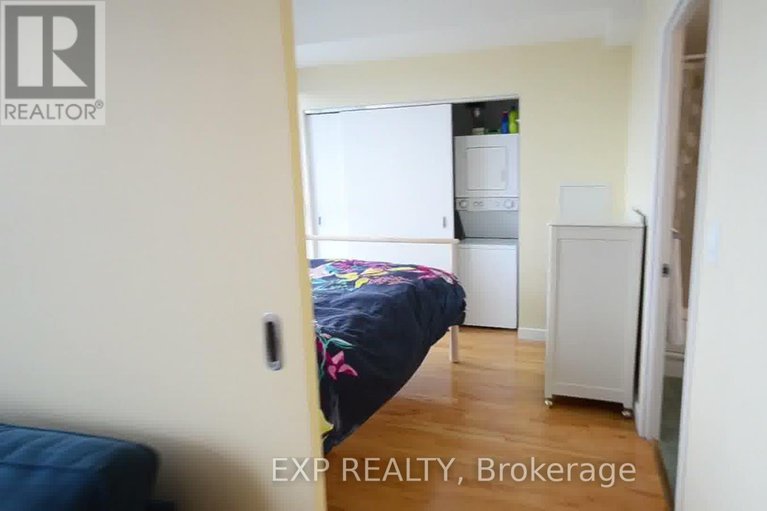 29318256/502-179-george-street/lower-townbyward-market/ottawa/ontario/K1N1J8_8