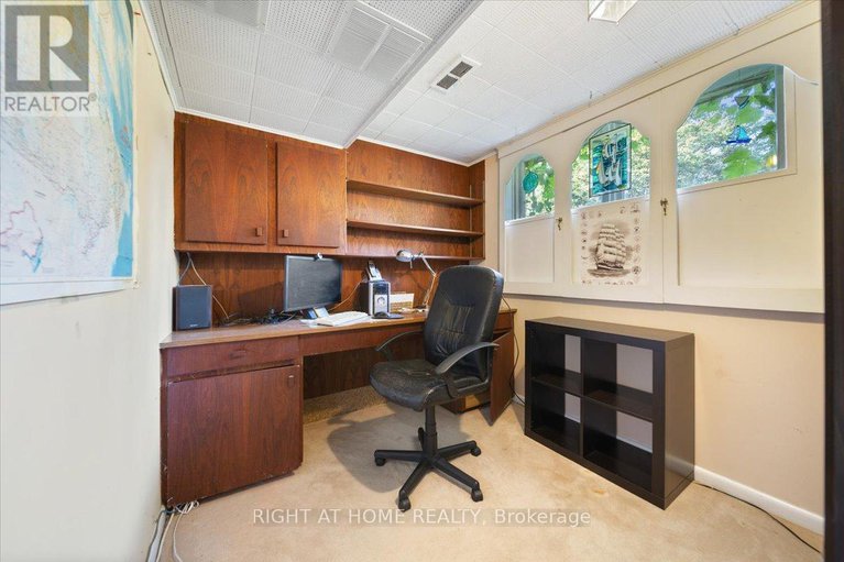 29161364/1-harrogate-place/crystal-beach/ottawa/ontario/K2H5L6_19