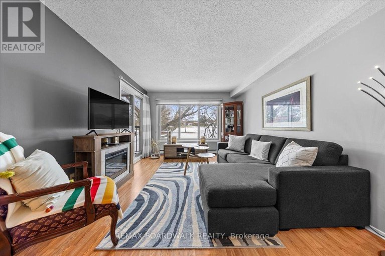 29462508/205-6434-bilberry-drive/orleans-wood/ottawa/ontario/K1C4P5_13