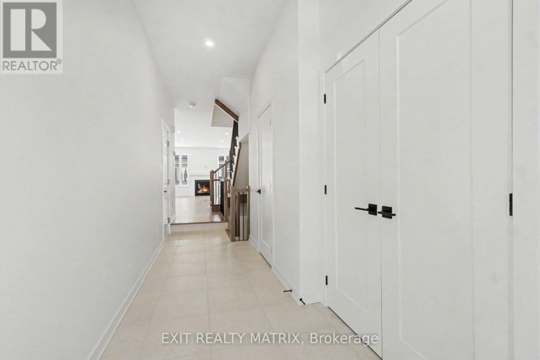 29440180/943-cologne-street/embrun/russell/ontario/K0A1W0_4