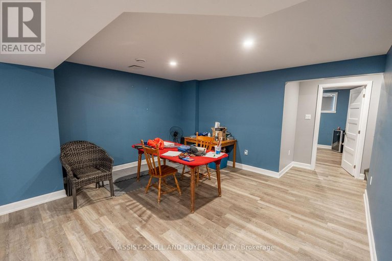 28534176/33-beech-street/ingleside/south-stormont/ontario/K0C1M0_16