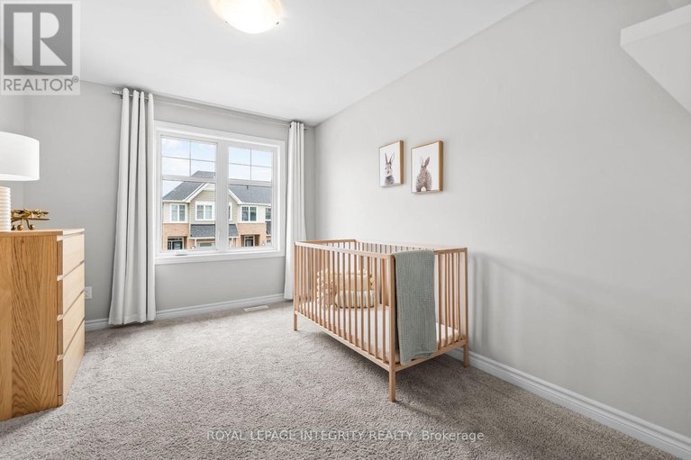 29642319/821-indica-street/stittsville-north/ottawa/ontario/K2S2J8_27