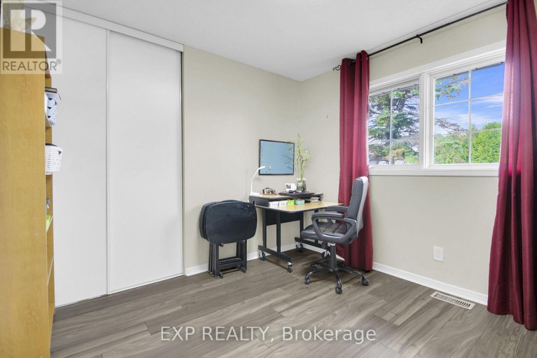 28766879/6454-waterbury-lane/north-gower/ottawa/ontario/K0A2T0_25