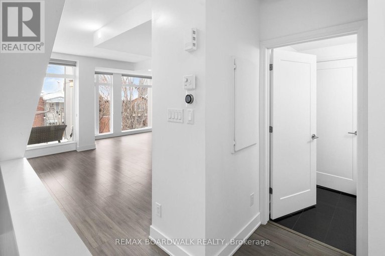 29210410/104-holmwood-avenue/glebe/ottawa/ontario/K1S5V1_11