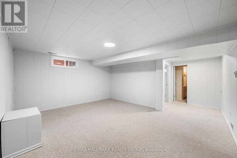 28867209/853-chapman-boulevard/elmvale-acres/ottawa/ontario/K1G1V1_15