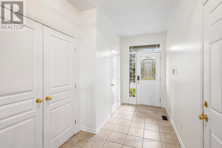 28650967/508-pepperville-crescent/emerald-meadowstrailwest/ottawa/ontario/K2M0E3_4