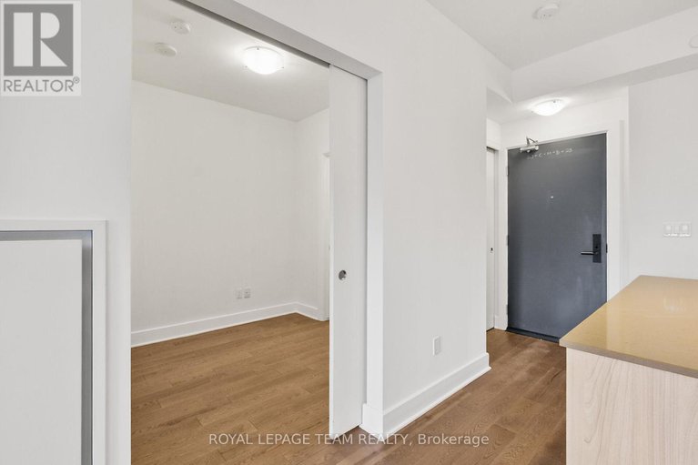 28782899/909-255-bay-street/ottawa-centre/ottawa/ontario/K1R0C5_8