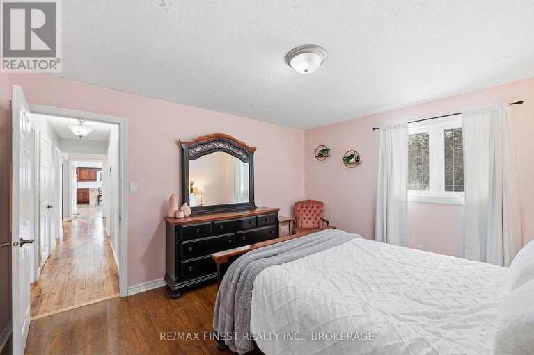 29422914/2518-rideau-ferry-road/drummondnorth-elmsley-north-elmsley-twp/drummondnorth-elmsley/ontario/K7H3C7_38