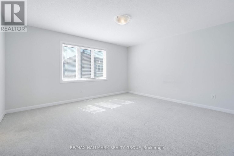 28767574/68-ralph-erfle-way/half-moon-bay/ottawa/ontario/K2J6V5_33