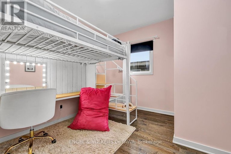 29373851/32-sims-avenue/hintonburg/ottawa/ontario/K1Y3K1_36