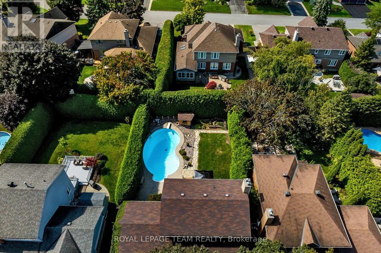 29218439/87-beechfern-drive/stittsville-central/ottawa/ontario/K2S1E3_41