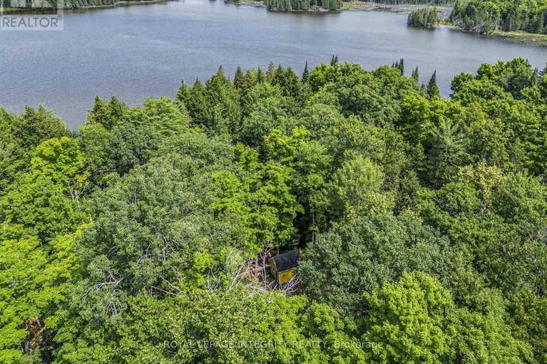 28670947/pt-l-27-bow-lake-lane/lanark-highlands-lanark-twp/lanark-highlands/ontario/K0G1K0_14