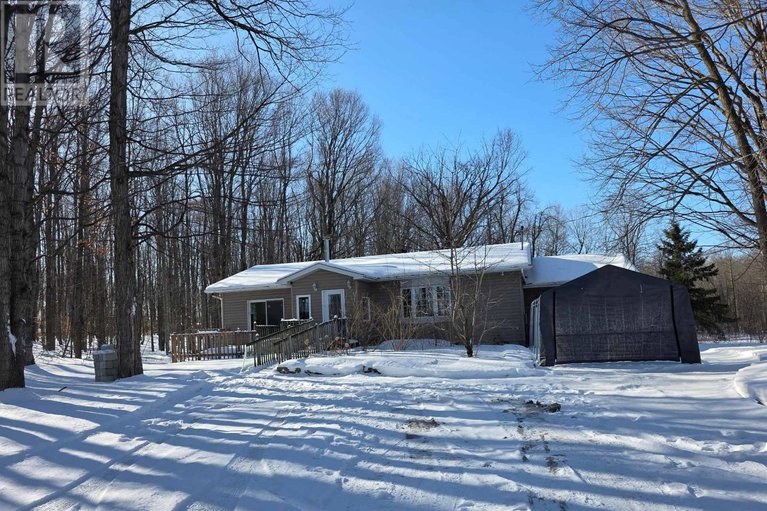 29357581/4960-county-rd-34-road/south-glengarry-charlottenburgh-twp/south-glengarry/ontario/K0C2J0_1