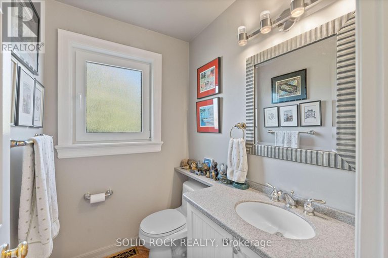 28931406/5569-whitewood-avenue/manotick-village-manotick-estates/ottawa/ontario/K4M1E1_22