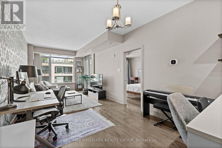 28646825/507-108-richmond-road/westborohampton-park/ottawa/ontario/K1Z6V9_10