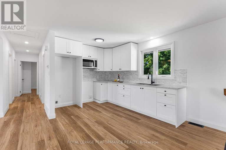 28986126/2140-valley-street/moose-creek/north-stormont/ontario/K0C1W0_5