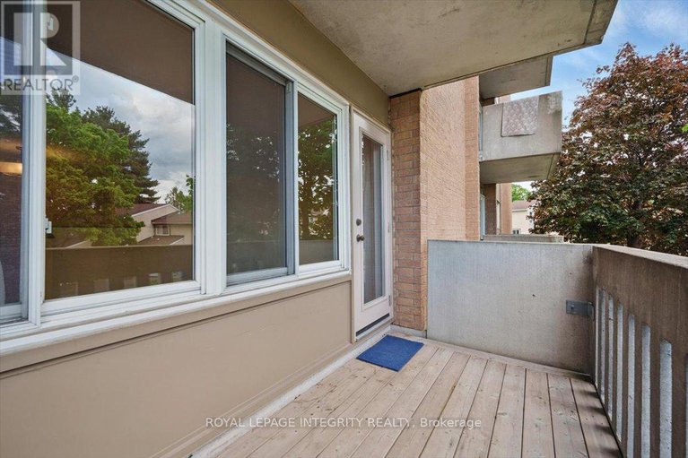 28557334/219-1599-lassiter-terrace/beaconwood/ottawa/ontario/K1J8R6_21