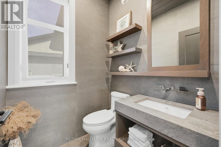 29074044/120-des-tournesols-court/mer-bleuebradley-estatesanderson-park/ottawa/ontario/K1W0J2_20