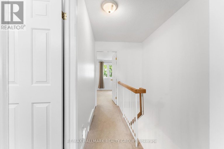 29486310/1916-russell-road/elmvale-acres/ottawa/ontario/K1G1L6_19