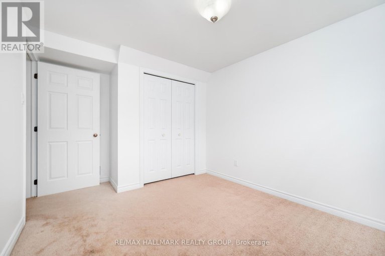 28553258/203-black-sage-crescent/riverside-southgloucester-glen/ottawa/ontario/K1V2J7_35
