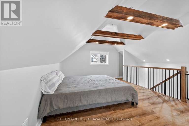 29102414/532-st-jean-street/town-of-rockland/clarence-rockland/ontario/K4K1K6_7