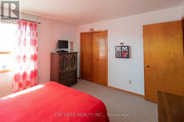 28954705/45-clement-street/alexandria/north-glengarry/ontario/K0C1A0_18