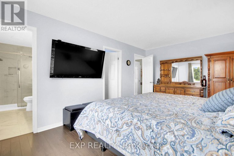 28766879/6454-waterbury-lane/north-gower/ottawa/ontario/K0A2T0_22