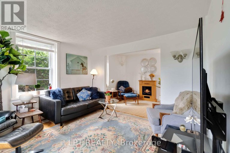 28364830/4484-county-12-road/south-stormont-osnabruck-twp/south-stormont/ontario/K0C1R0_15