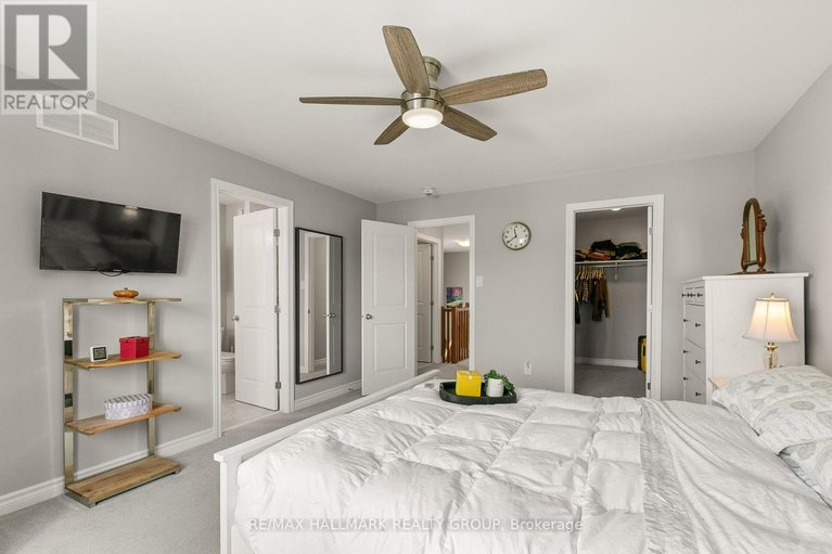 29532256/844-cedar-creek-drive/blossom-parkkemp-parkfindlay-creek/ottawa/ontario/K1T0B3_18