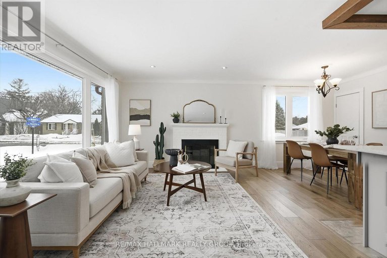 29377077/26-florette-street/cardinal-heights/ottawa/ontario/K1J7L4_3